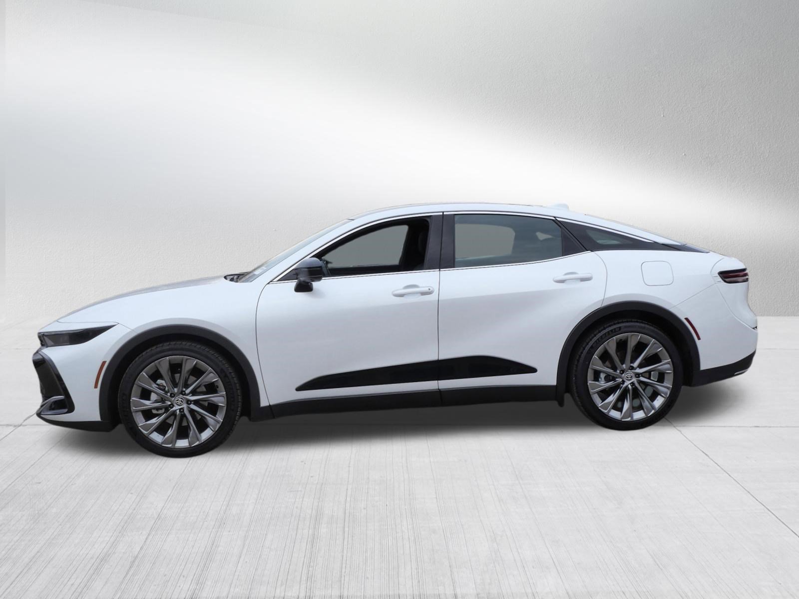 Certified 2026 Toyota Crown Limited w/ Advanced Technology Package image 5