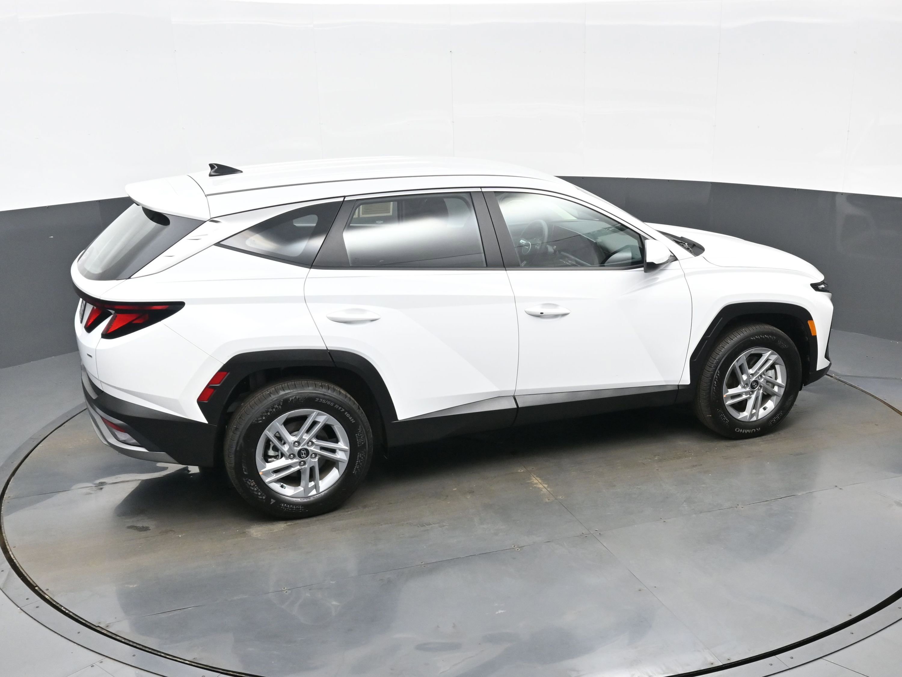 Used 2026 Hyundai Tucson SE AWD/4WD image 37