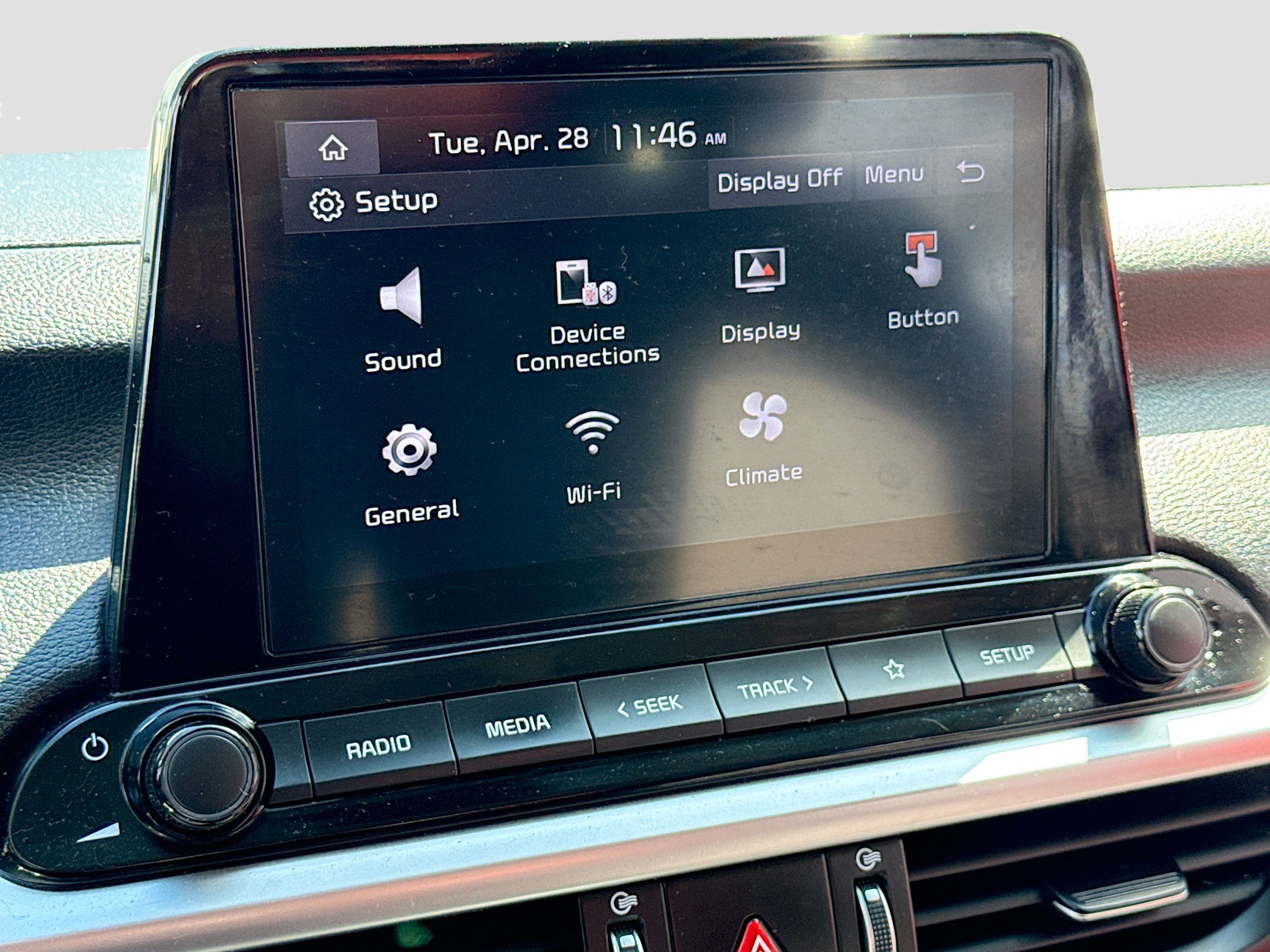 Used 2023 Kia Forte LXS w/ LXS Technology Package FWD image 9