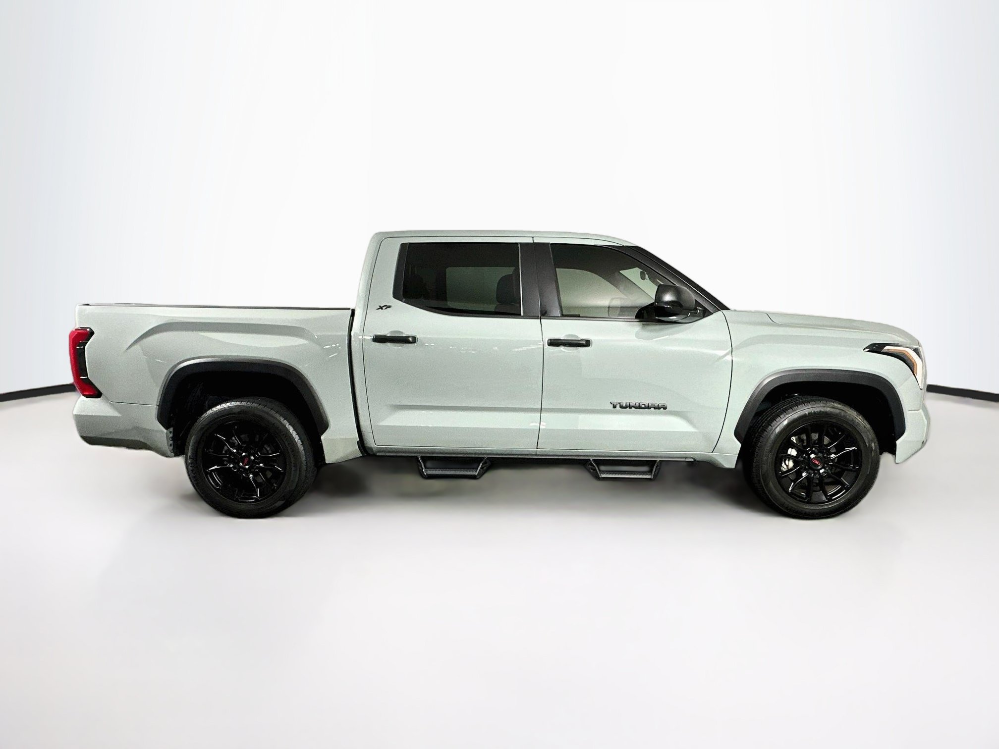 Used 2024 Toyota Tundra SR5 w/ SR5 Convenience Package RWD image 10