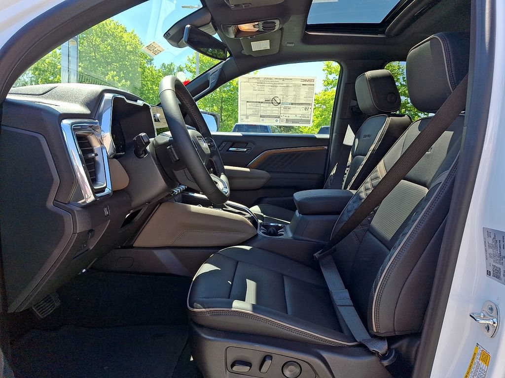 New 2026 GMC Canyon Denali AWD/4WD image 9