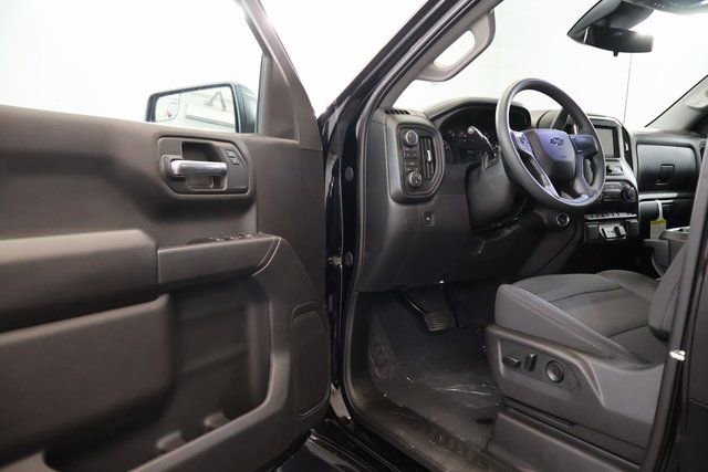 New 2026 Chevrolet Silverado 1500 Custom Trail Boss w/ Turbomax Blackout Package image 8