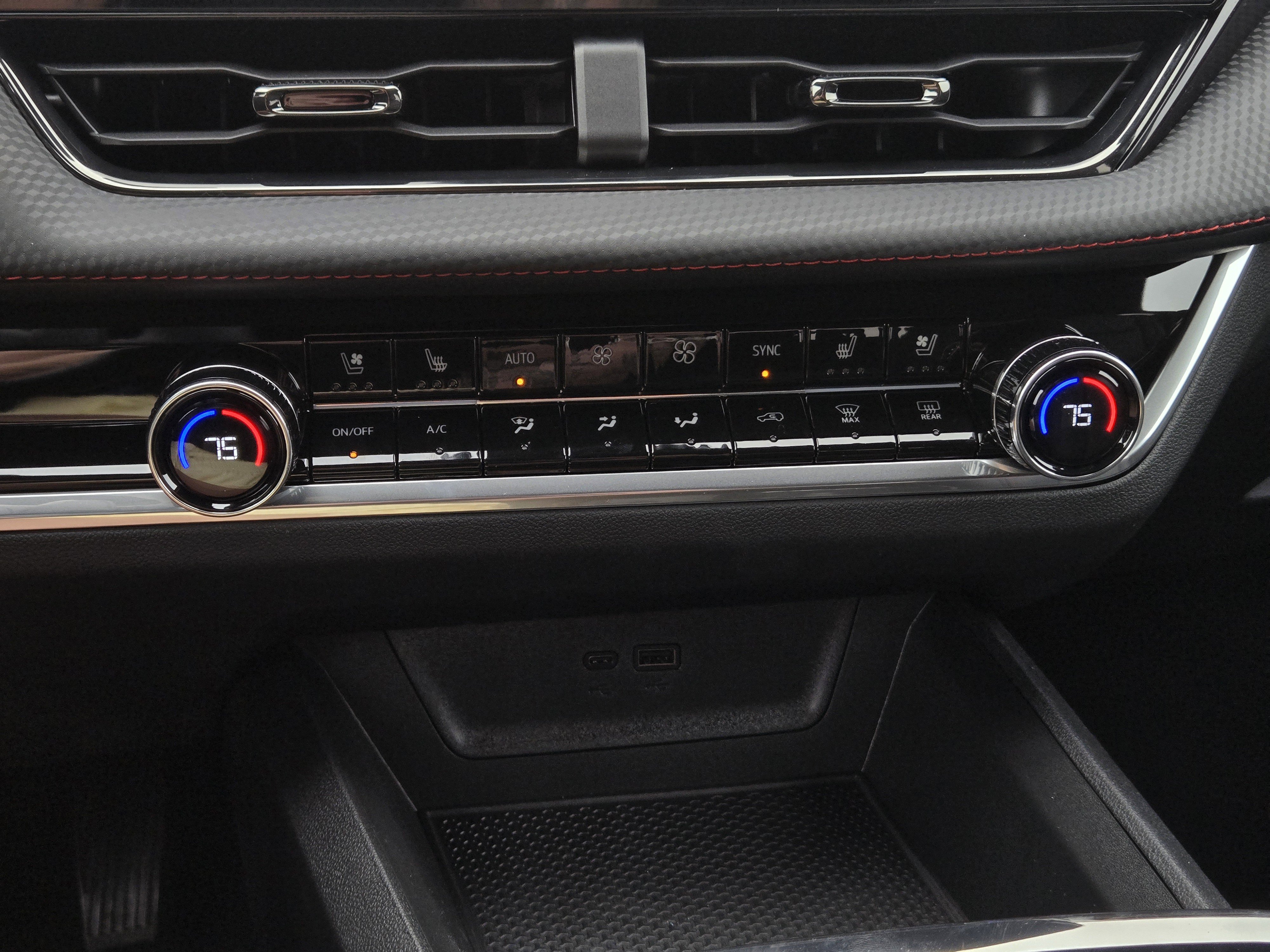 New 2026 Chevrolet Equinox RS FWD image 12