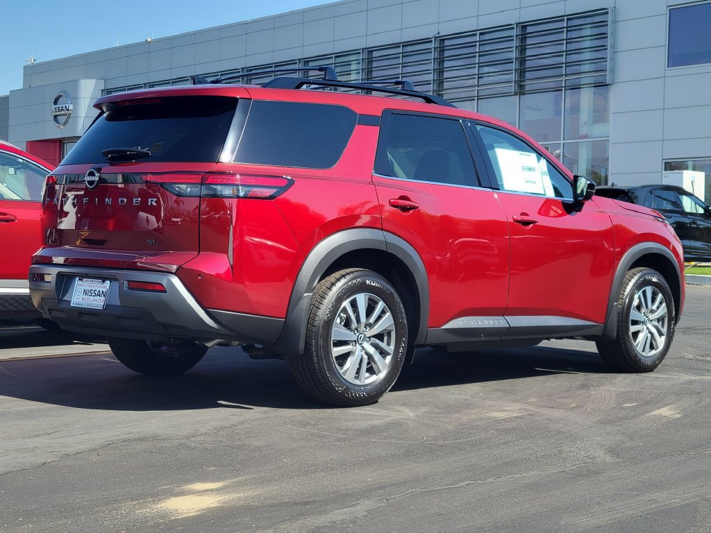 New 2026 Nissan Pathfinder SL FWD image 2
