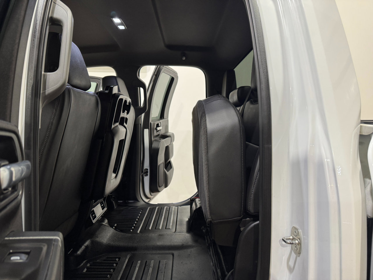 Used 2020 Chevrolet Silverado 2500 W/T w/ WT Fleet Convenience Package image 19