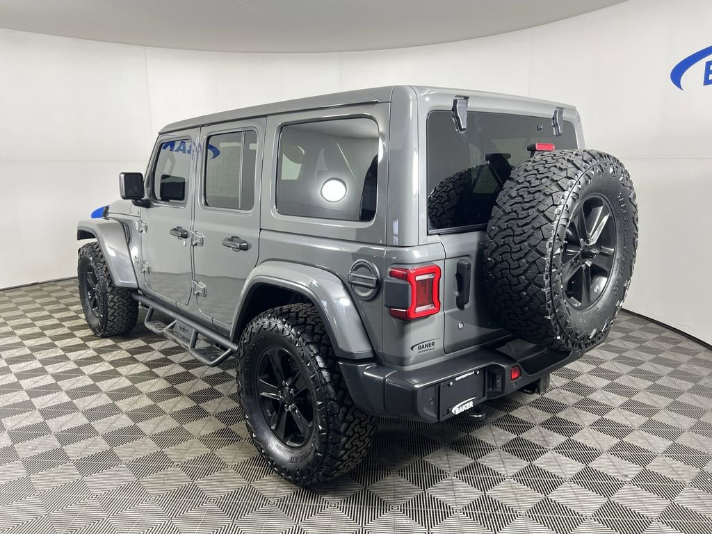 Used 2020 Jeep Wrangler Unlimited Sahara image 7