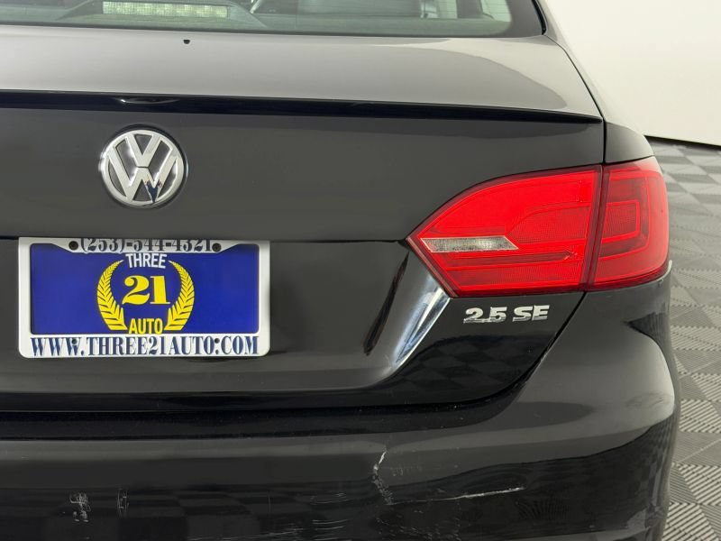 Used 2012 Volkswagen Jetta SE FWD image 71