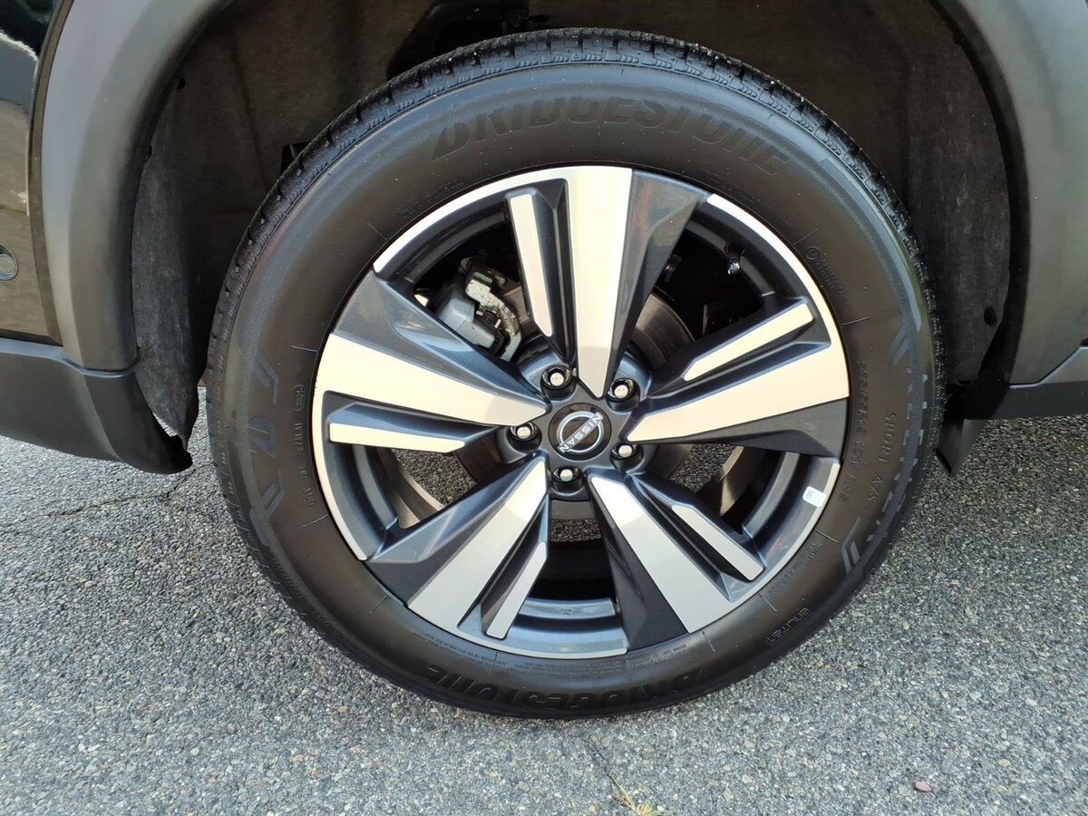 Used 2026 Nissan Rogue SL AWD/4WD image 8