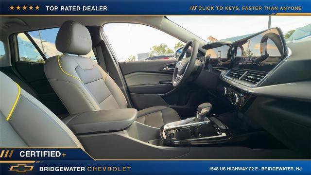 Used 2026 Chevrolet Trax ACTIV w/ Driver Confidence Package FWD image 16