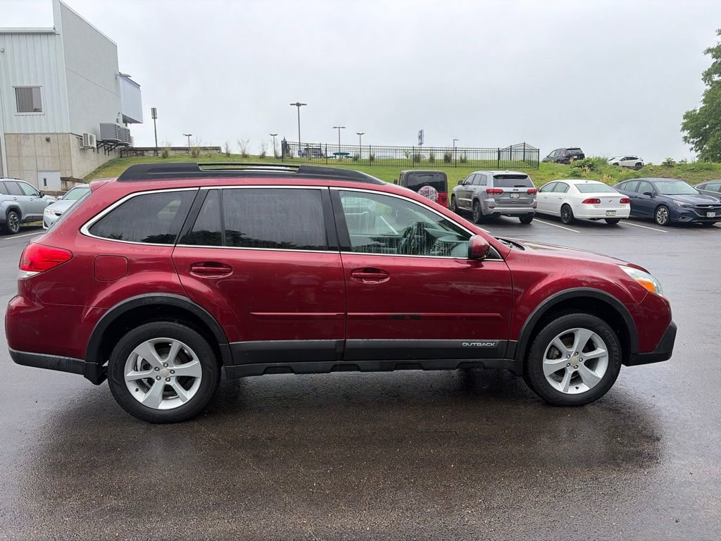 Used 2014 Subaru Outback 2.5i Premium AWD/4WD image 9