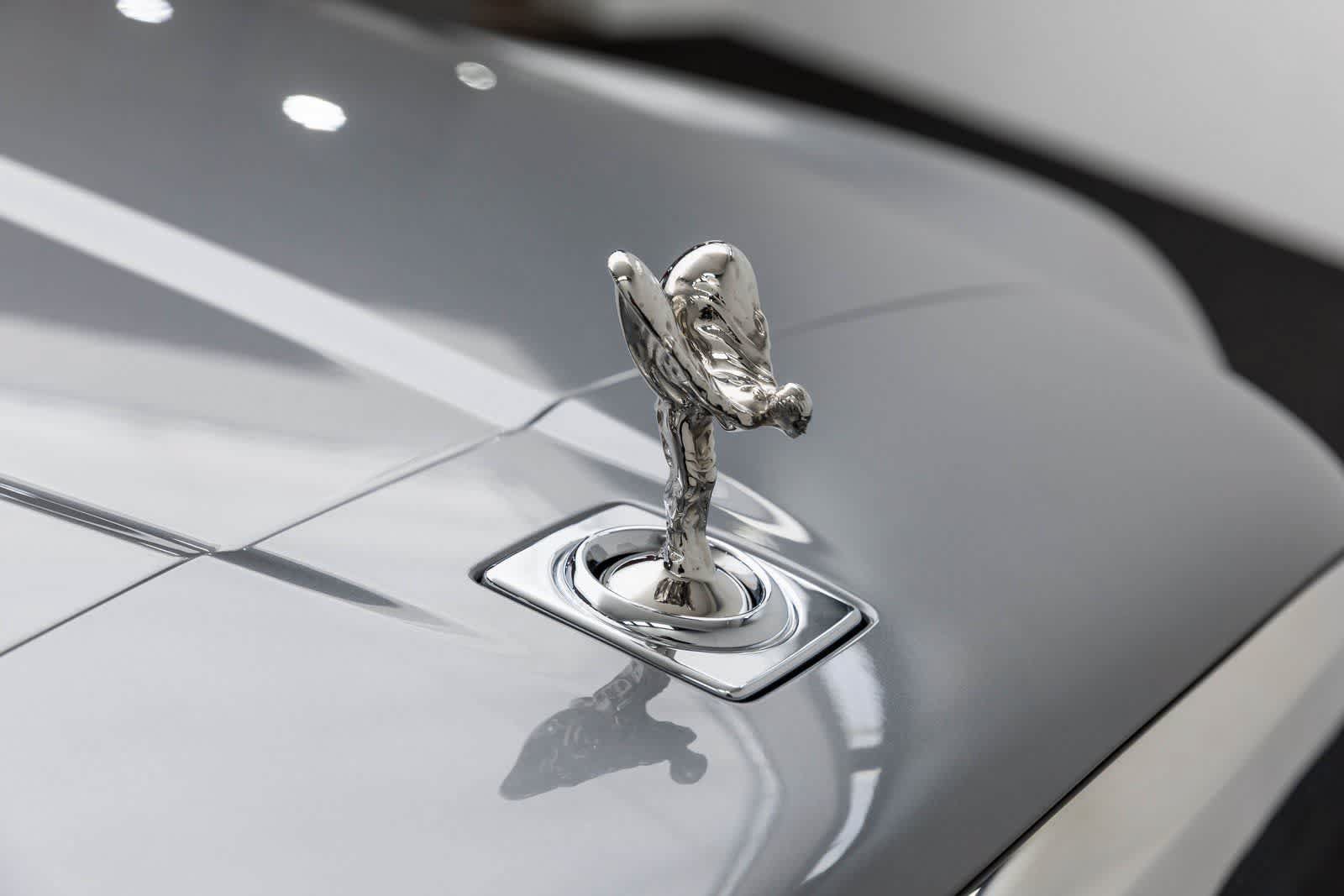Certified 2022 Rolls-Royce Cullinan AWD/4WD image 48