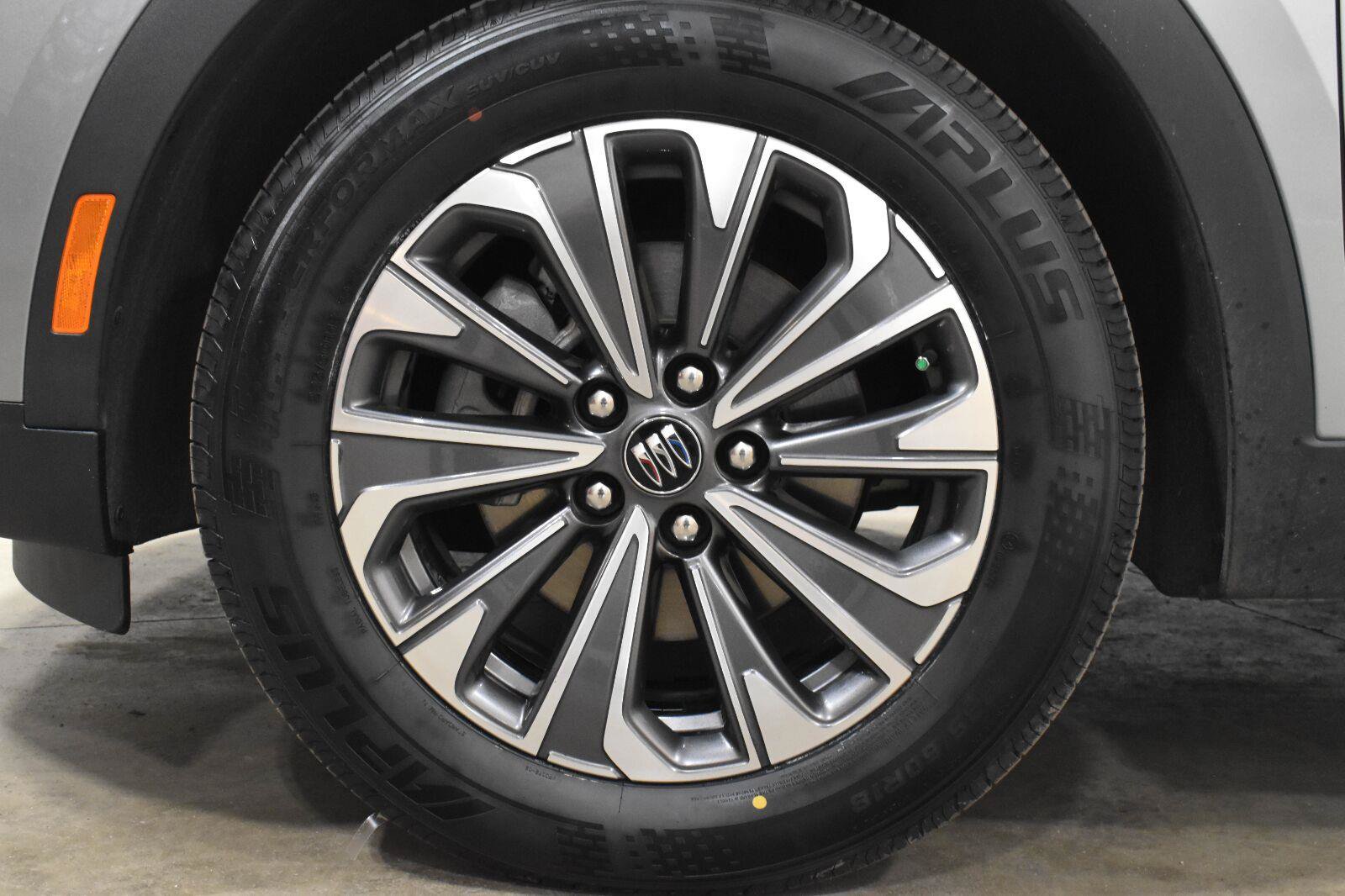 Used 2024 Buick Envision Preferred AWD/4WD image 29