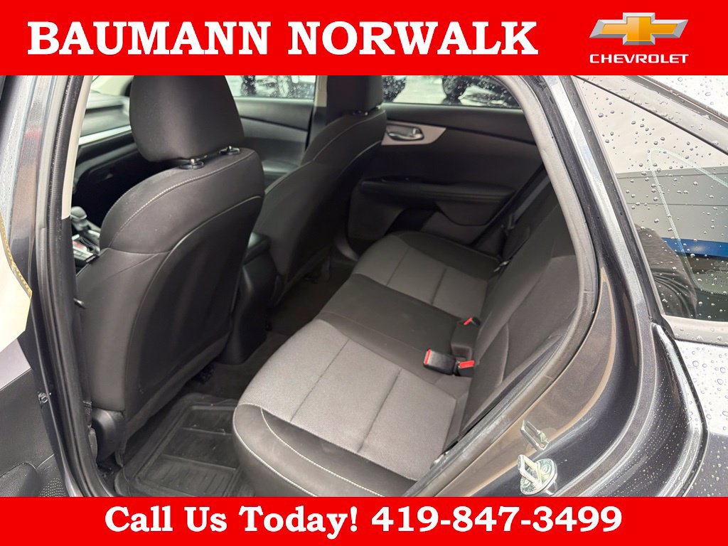 Used 2024 Kia Forte LXS w/ LXS Technology Package FWD image 31