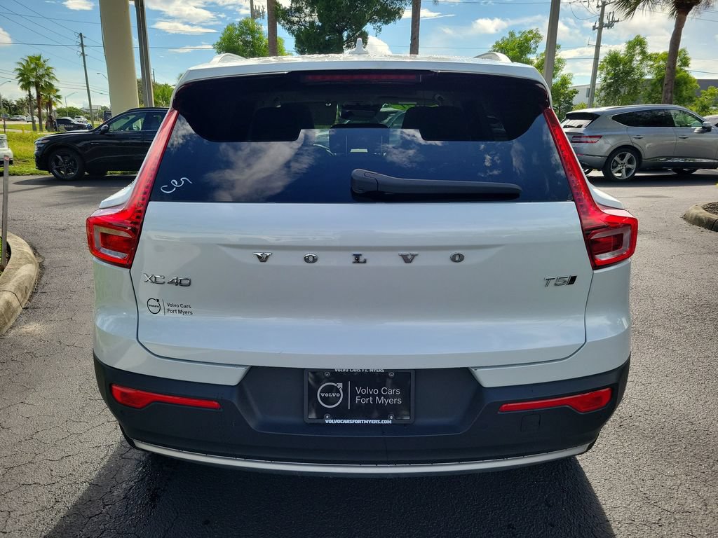 Used 2021 Volvo XC40 T5 Inscription AWD/4WD image 3