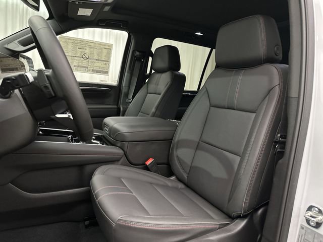 New 2026 Chevrolet Suburban RST w/ RST Capability Package AWD/4WD image 14