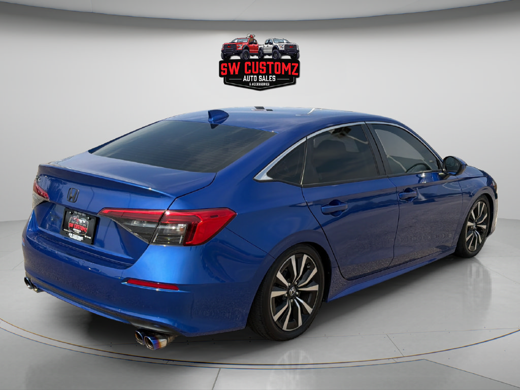 Used 2023 Honda Civic EX image 7
