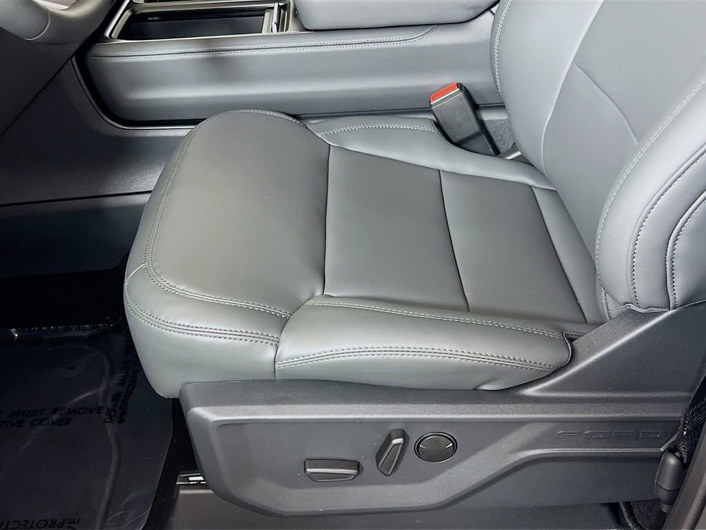 New 2026 Ford Expedition Max Active image 25