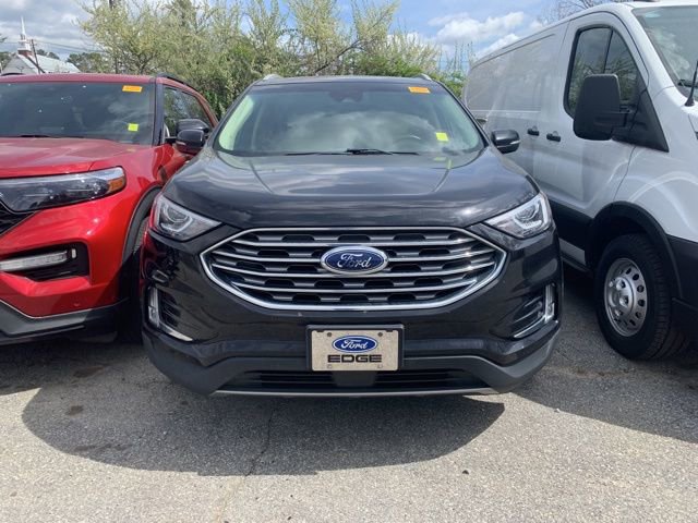 Used 2020 Ford Edge SEL w/ Convenience Package image 3
