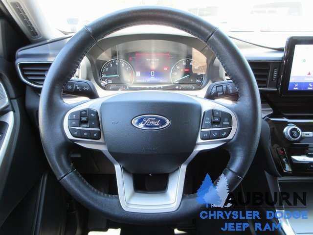 Used 2024 Ford Explorer Limited image 14