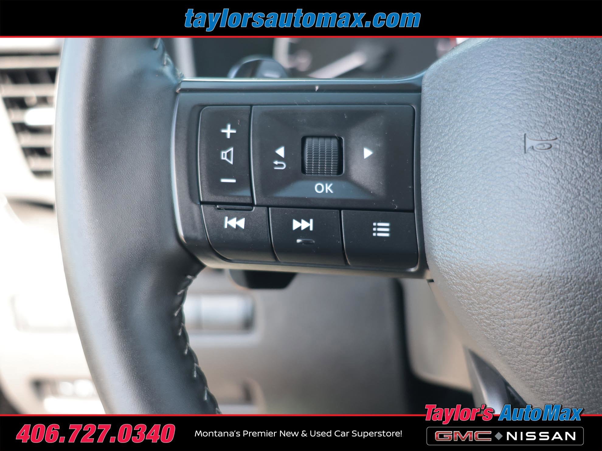 Used 2025 Nissan Rogue SV AWD/4WD image 23