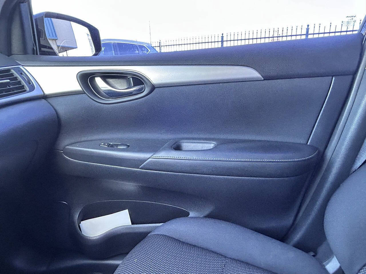 Used 2016 Nissan Sentra S FWD image 22