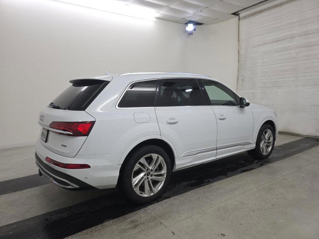 Used 2021 Audi Q7 2.0T Premium Plus w/ Executive Package AWD/4WD image 2