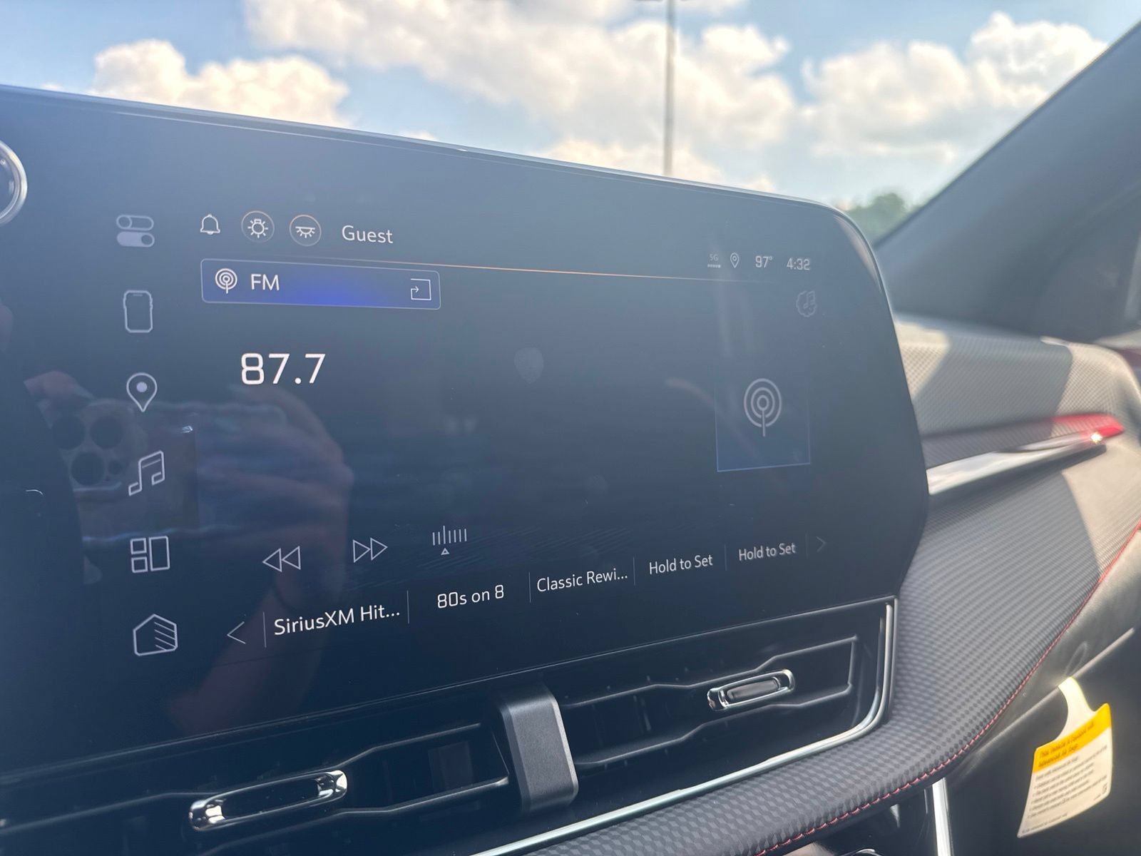 New 2026 Chevrolet Equinox RS AWD/4WD image 30