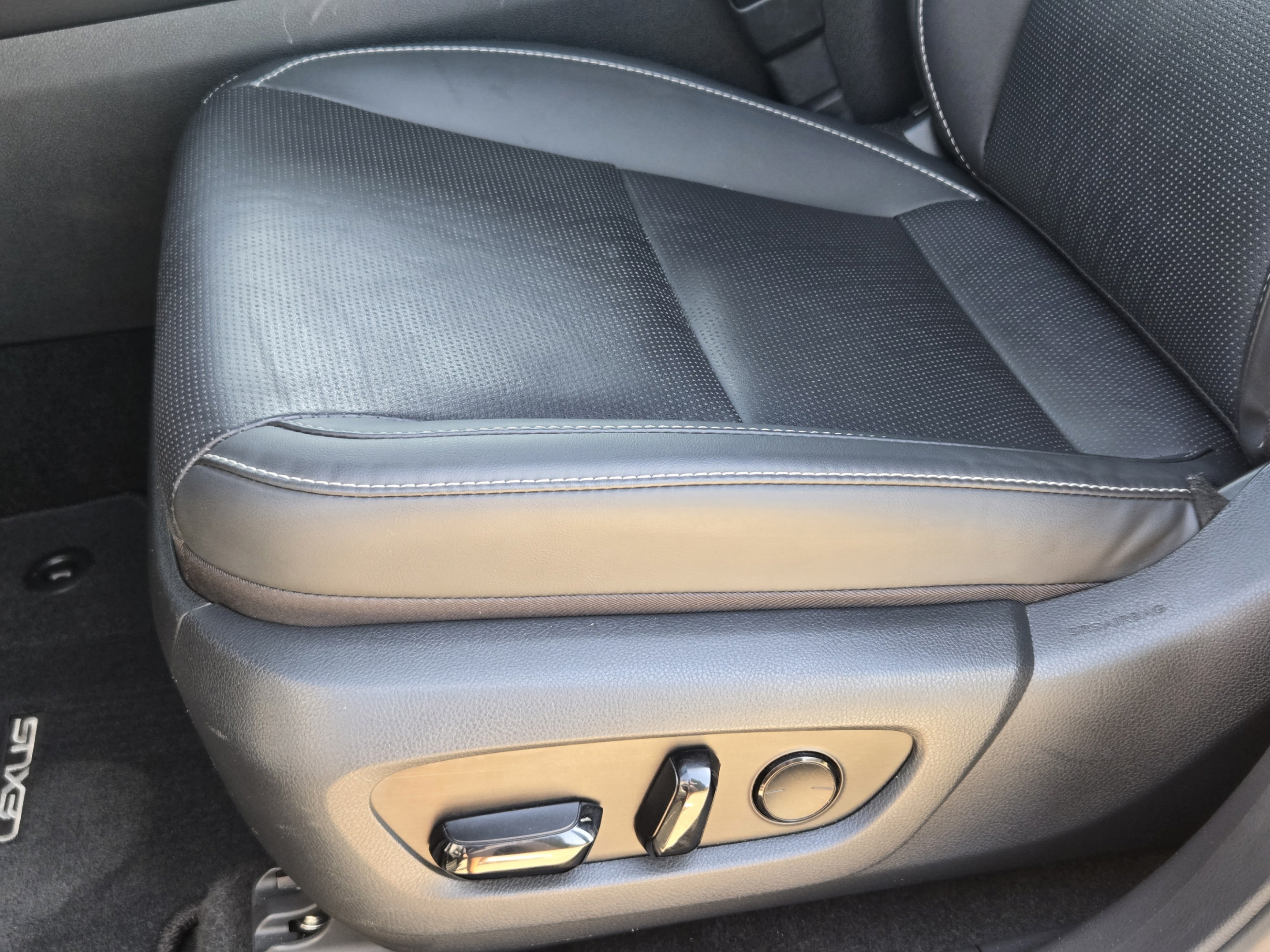 Certified 2025 Lexus RX 350 Premium Plus w/ Accessory Package (Z1) FWD image 21