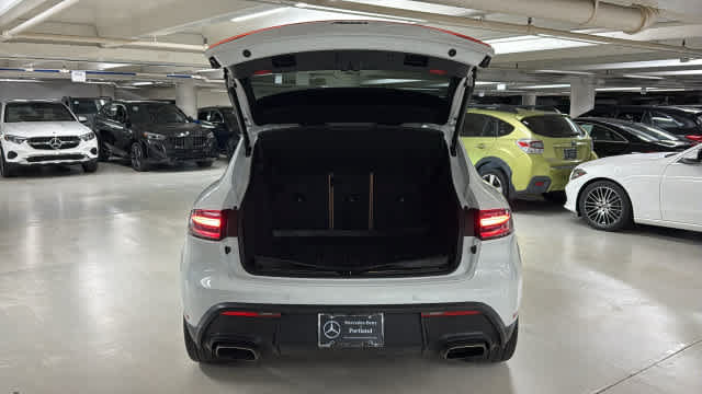 Used 2022 Porsche Macan AWD/4WD image 30