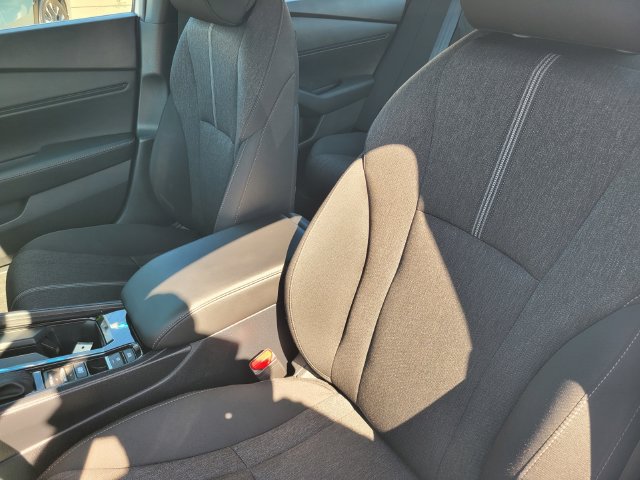 Used 2025 Honda Accord Sport image 13