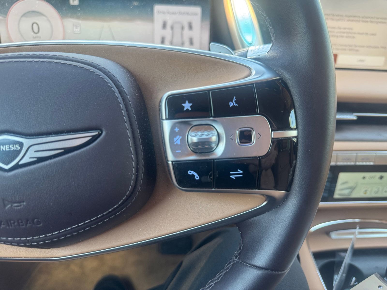 Used 2025 Genesis G90 3.5T AWD/4WD image 27