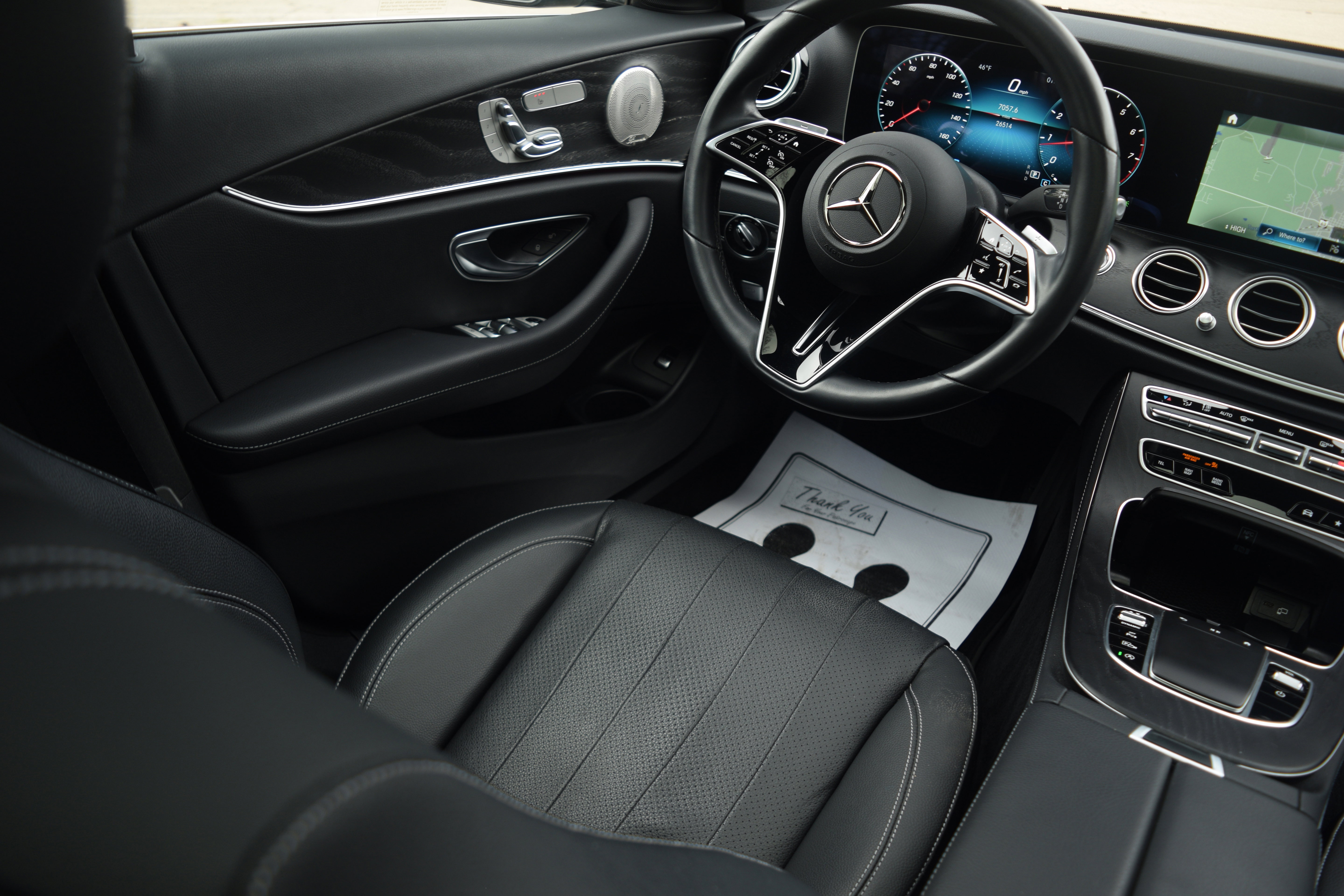 Used 2022 Mercedes-Benz E 350 4MATIC Sedan image 2