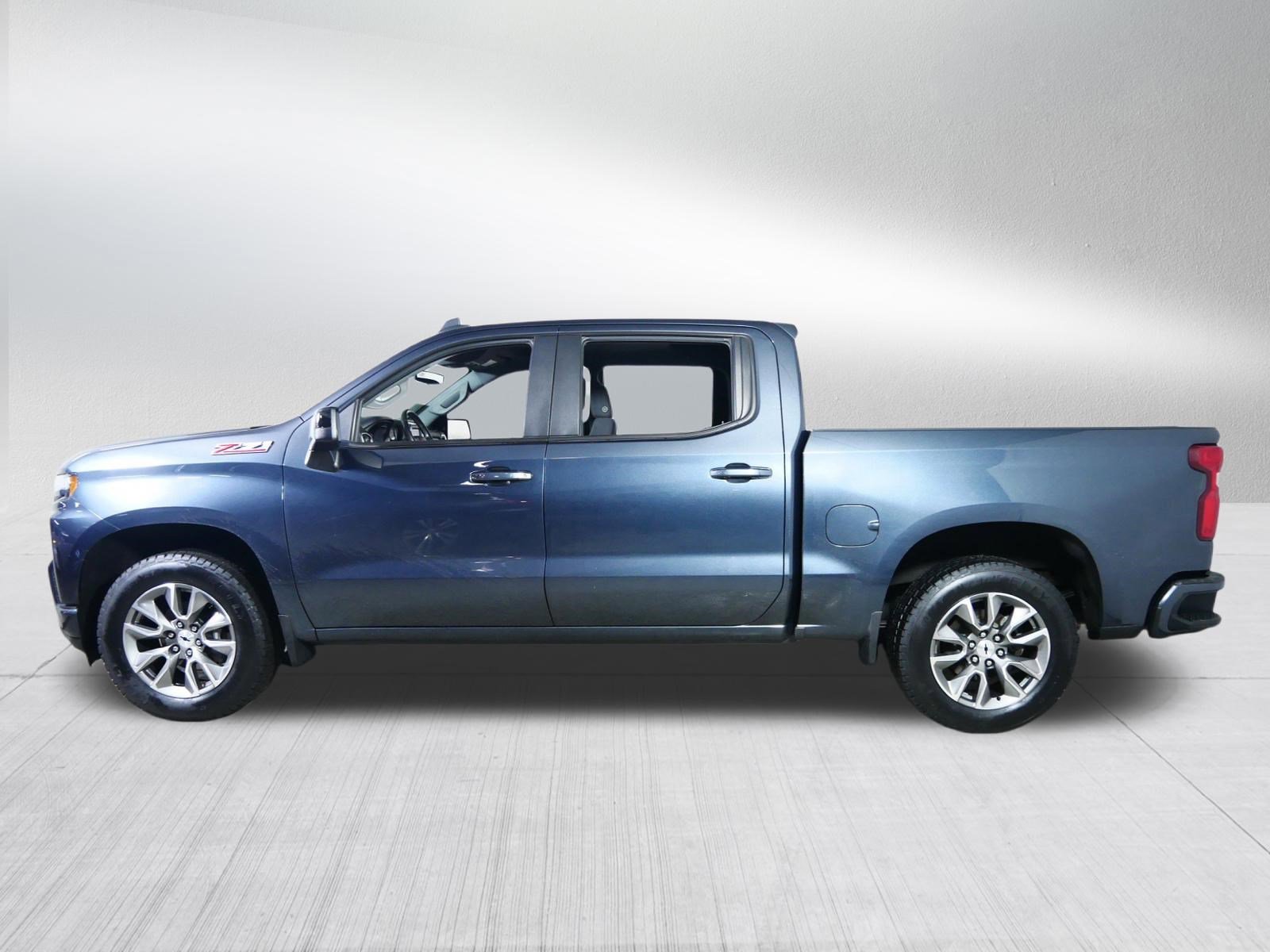 Certified 2019 Chevrolet Silverado 1500 RST image 4