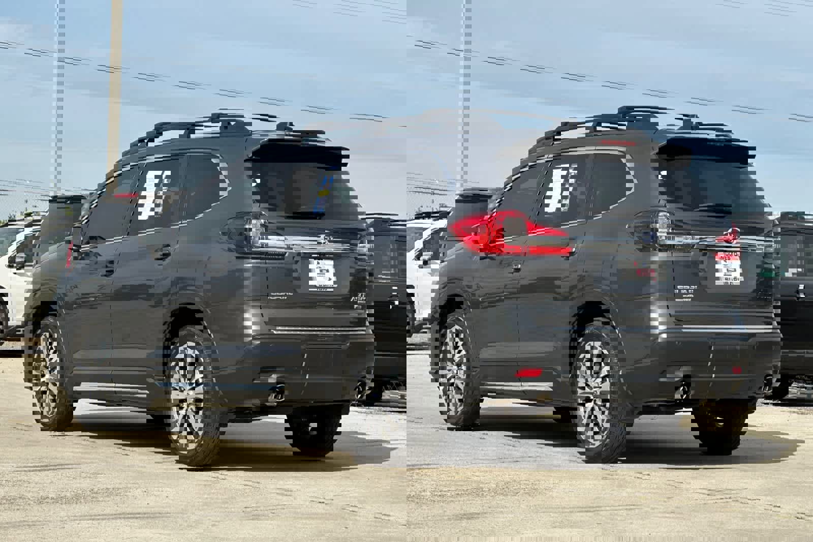 Used 2021 Subaru Ascent Limited w/ Technology Package image 5