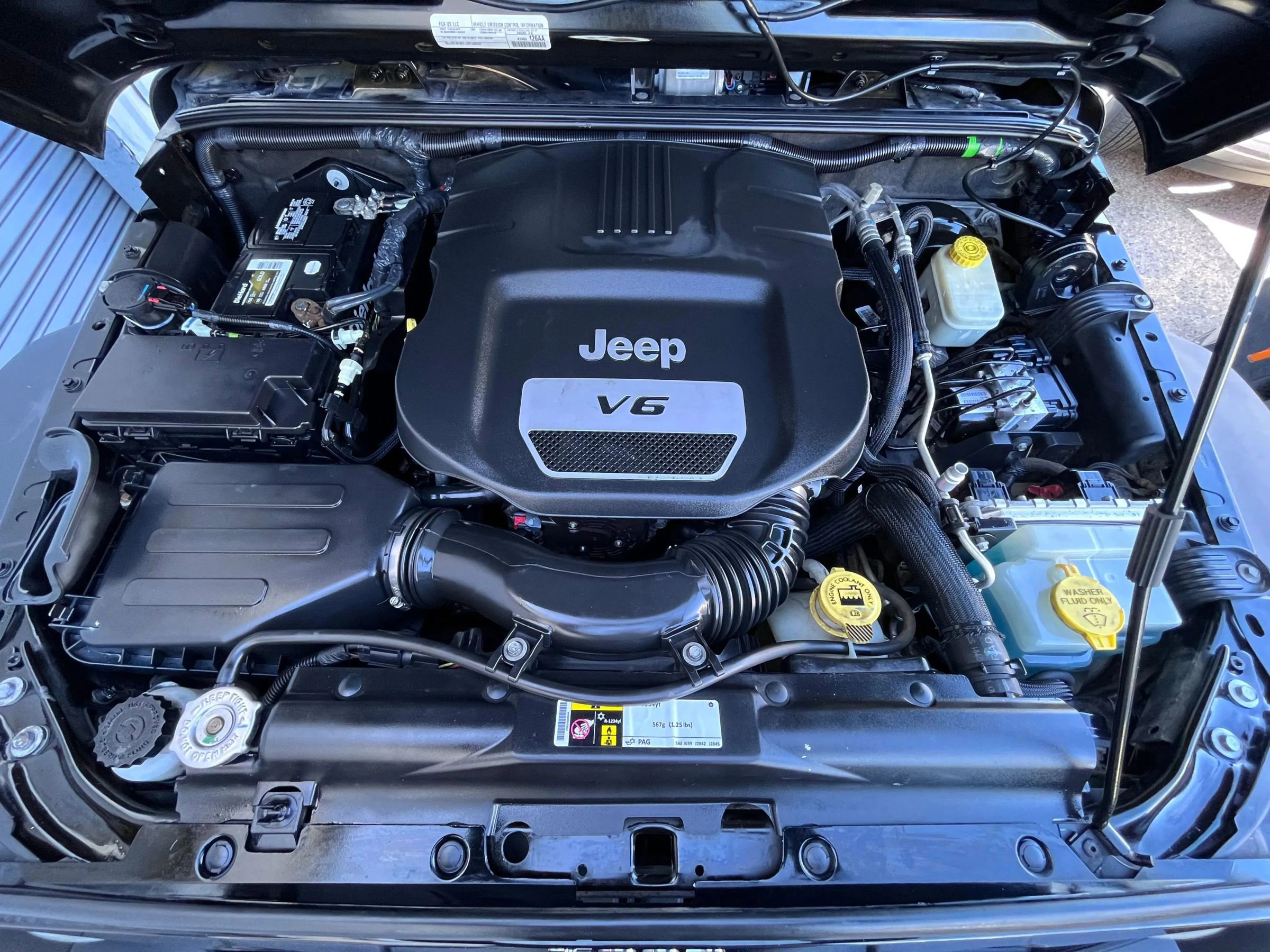 Used 2015 Jeep Wrangler Sport image 22