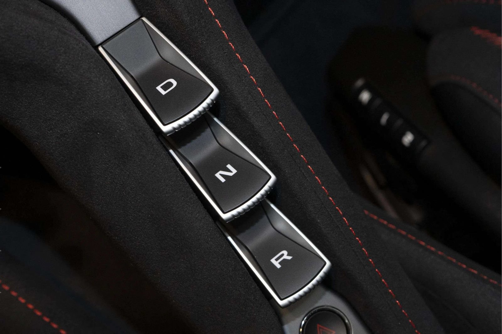 New 2027 McLaren 750S Spider RWD image 38