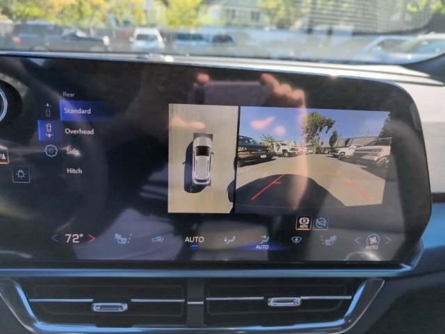 New 2026 Chevrolet Equinox EV LT image 40