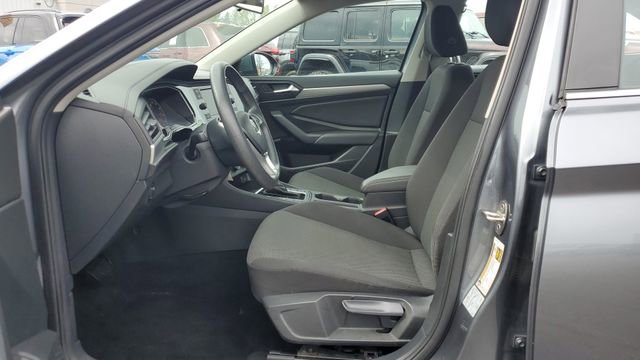 Used 2019 Volkswagen Jetta S w/ Driver Assistance Package image 4