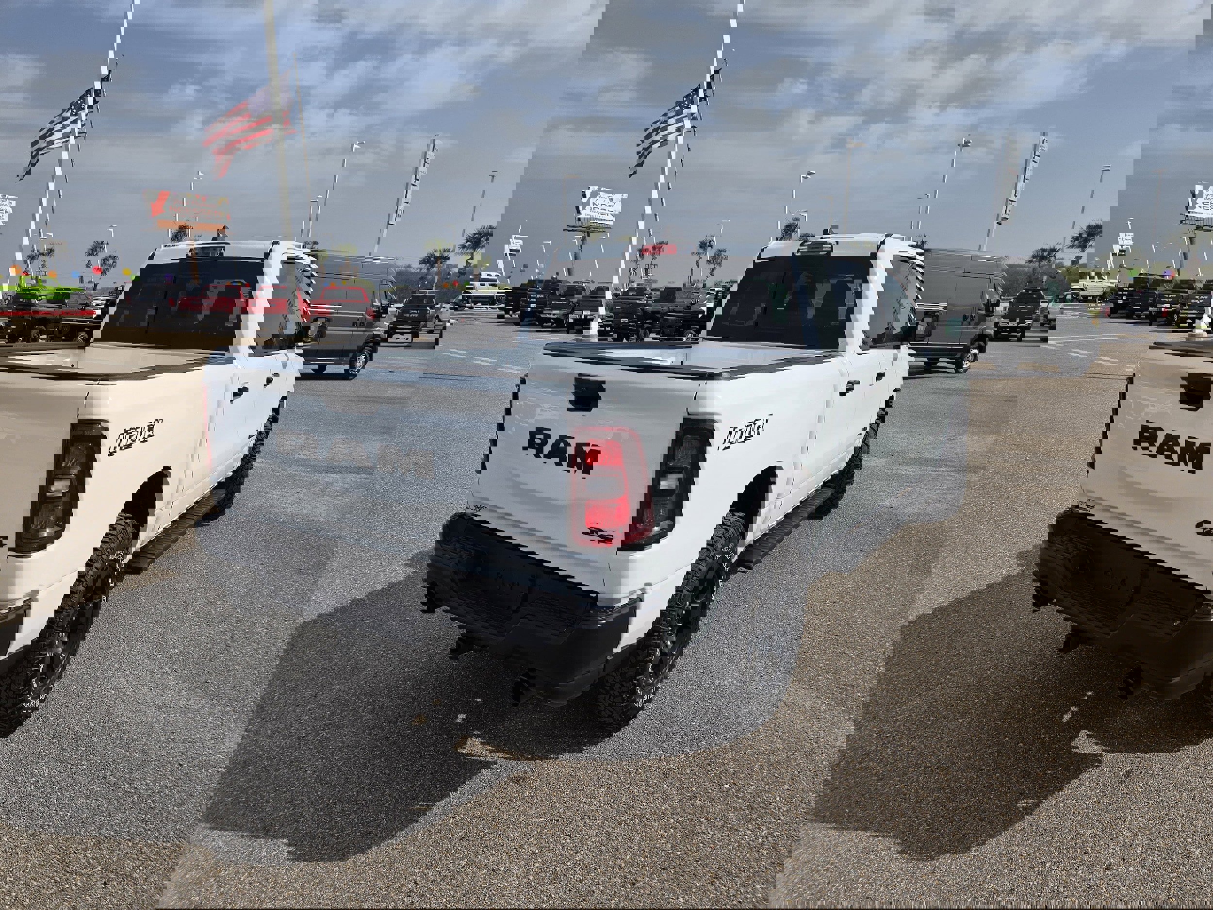 Used 2025 RAM 1500 Classic Warlock image 7