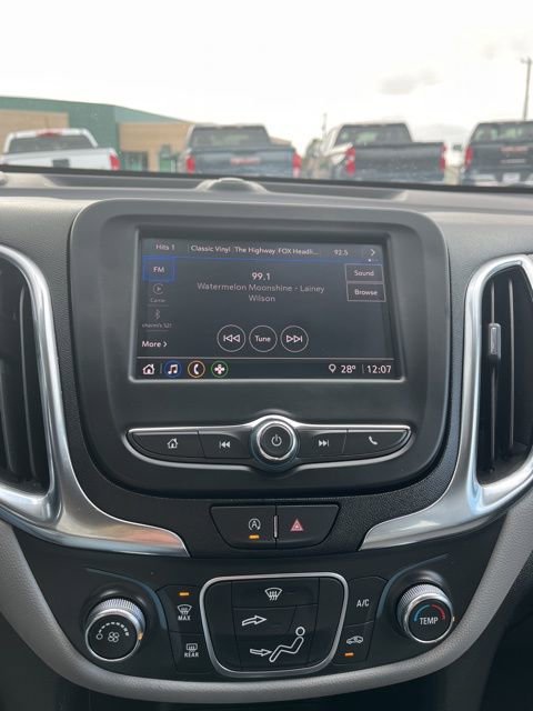 Used 2024 Chevrolet Equinox LS AWD/4WD image 40
