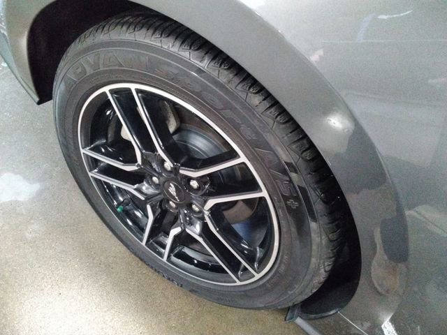 Used 2021 Ford Mustang Premium RWD image 19
