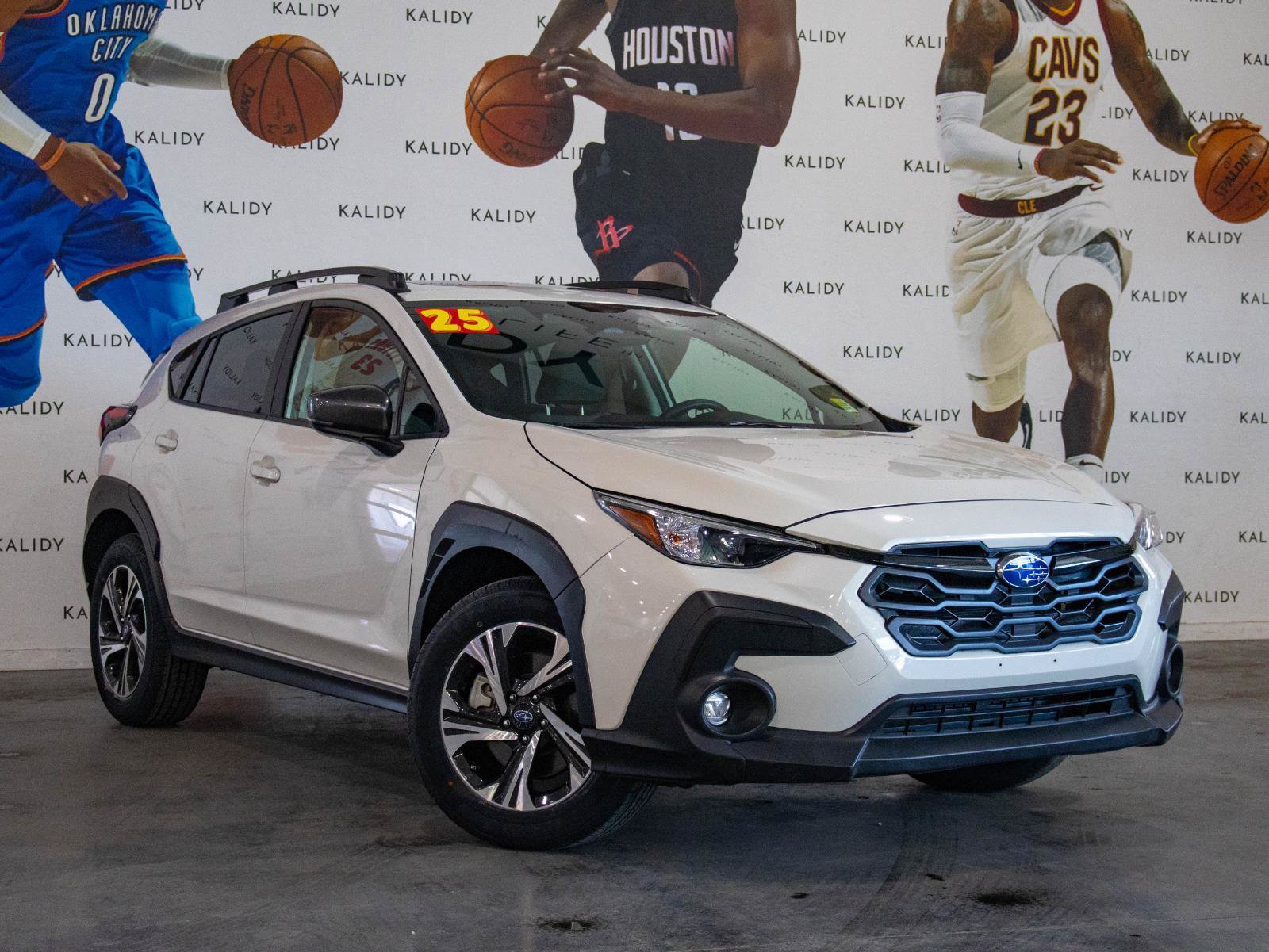 Used 2025 Subaru Crosstrek 2.5i Premium AWD/4WD image 2
