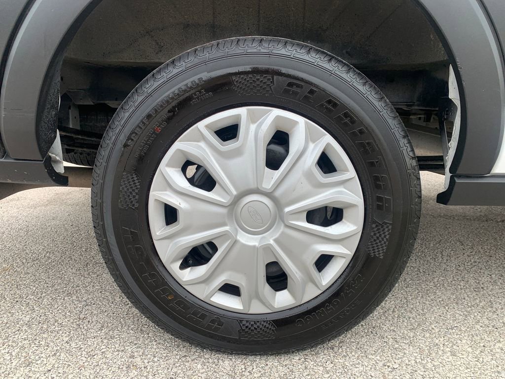 Used 2024 Ford Transit 350 XLT image 9