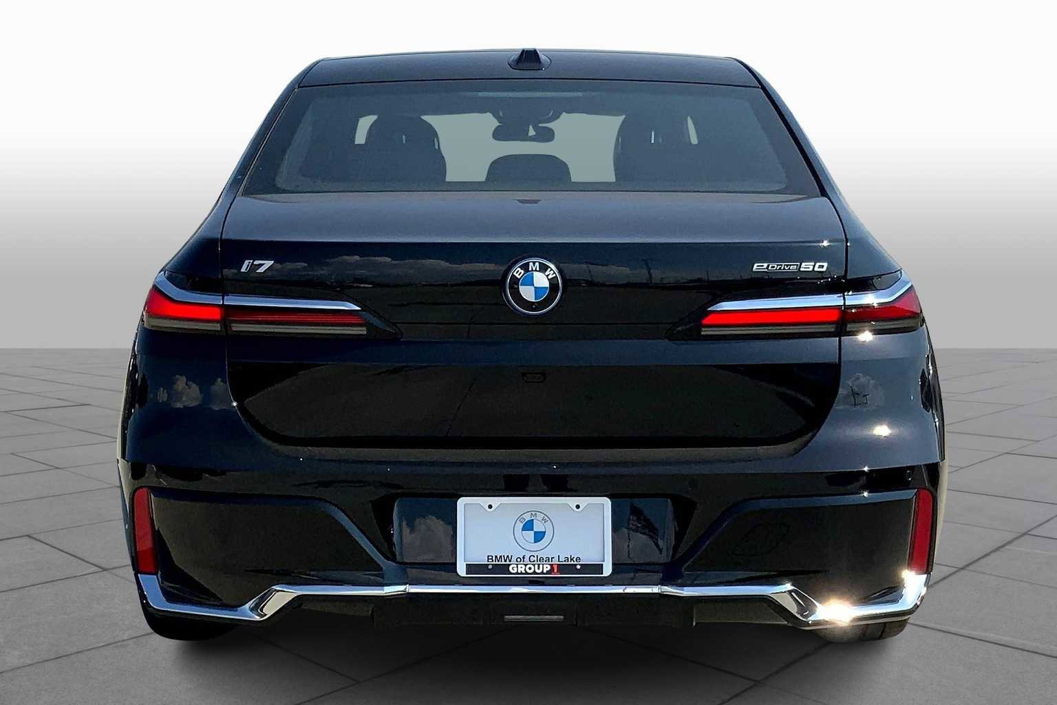 Used 2026 BMW i7 eDrive50 image 4