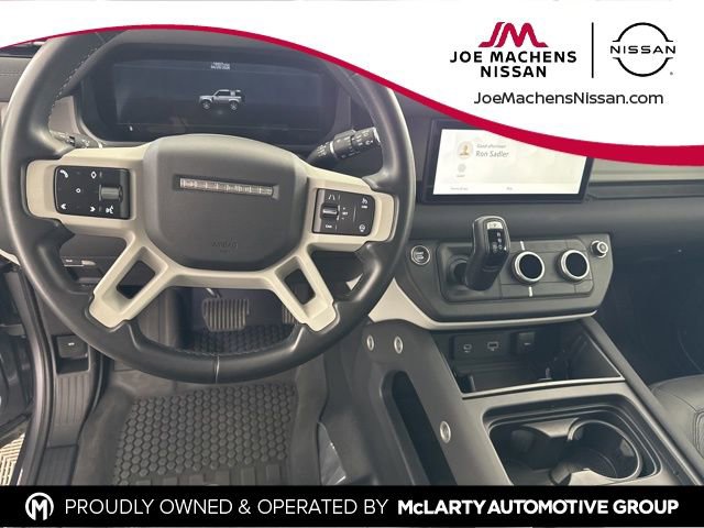 Used 2023 Land Rover Defender 90 S image 23