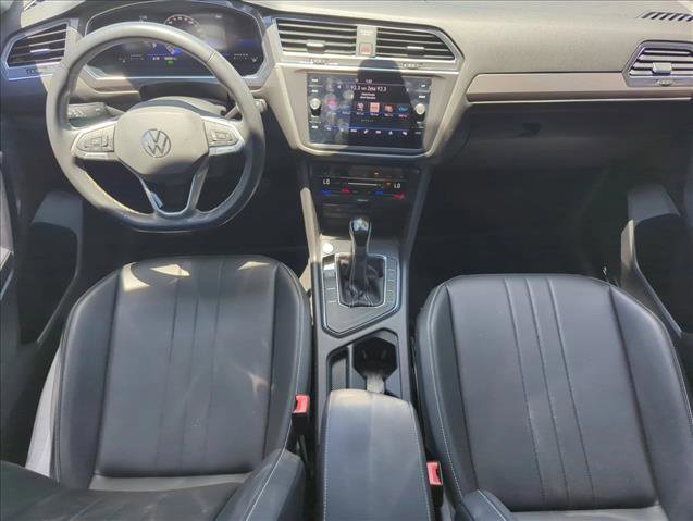 Used 2023 Volkswagen Tiguan SE FWD image 19