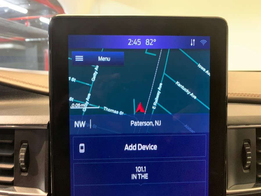 Used 2021 Ford Explorer King Ranch w/ Premium Technology Package image 17