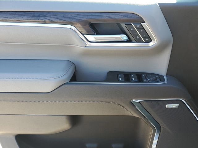 New 2026 GMC Sierra 1500 SLT image 19