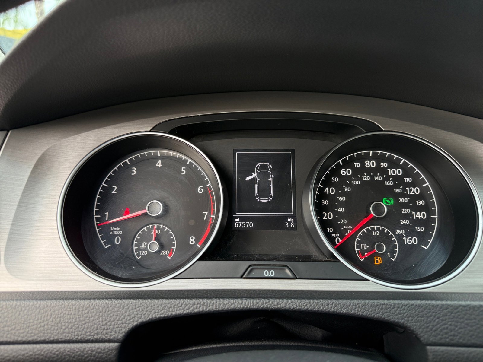 Used 2015 Volkswagen Golf SE w/ Lighting Package image 22