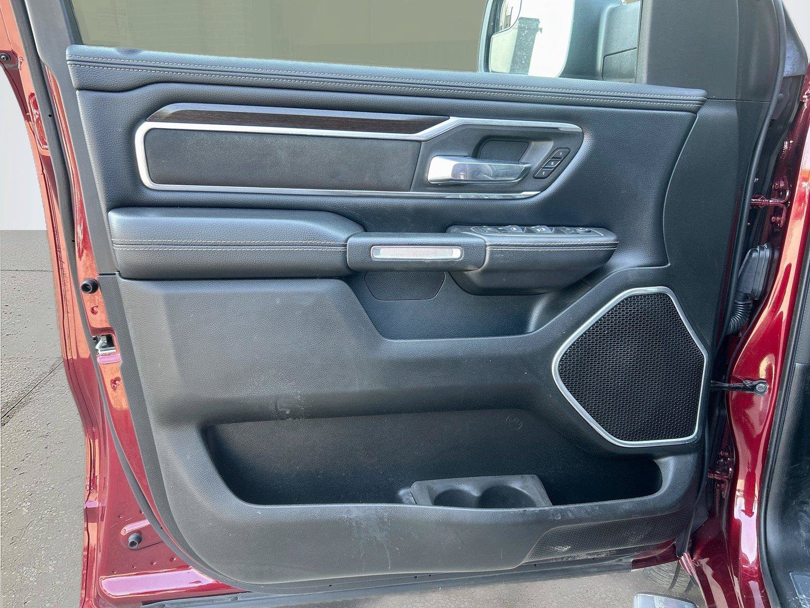 Used 2022 RAM 1500 Laramie AWD/4WD image 21